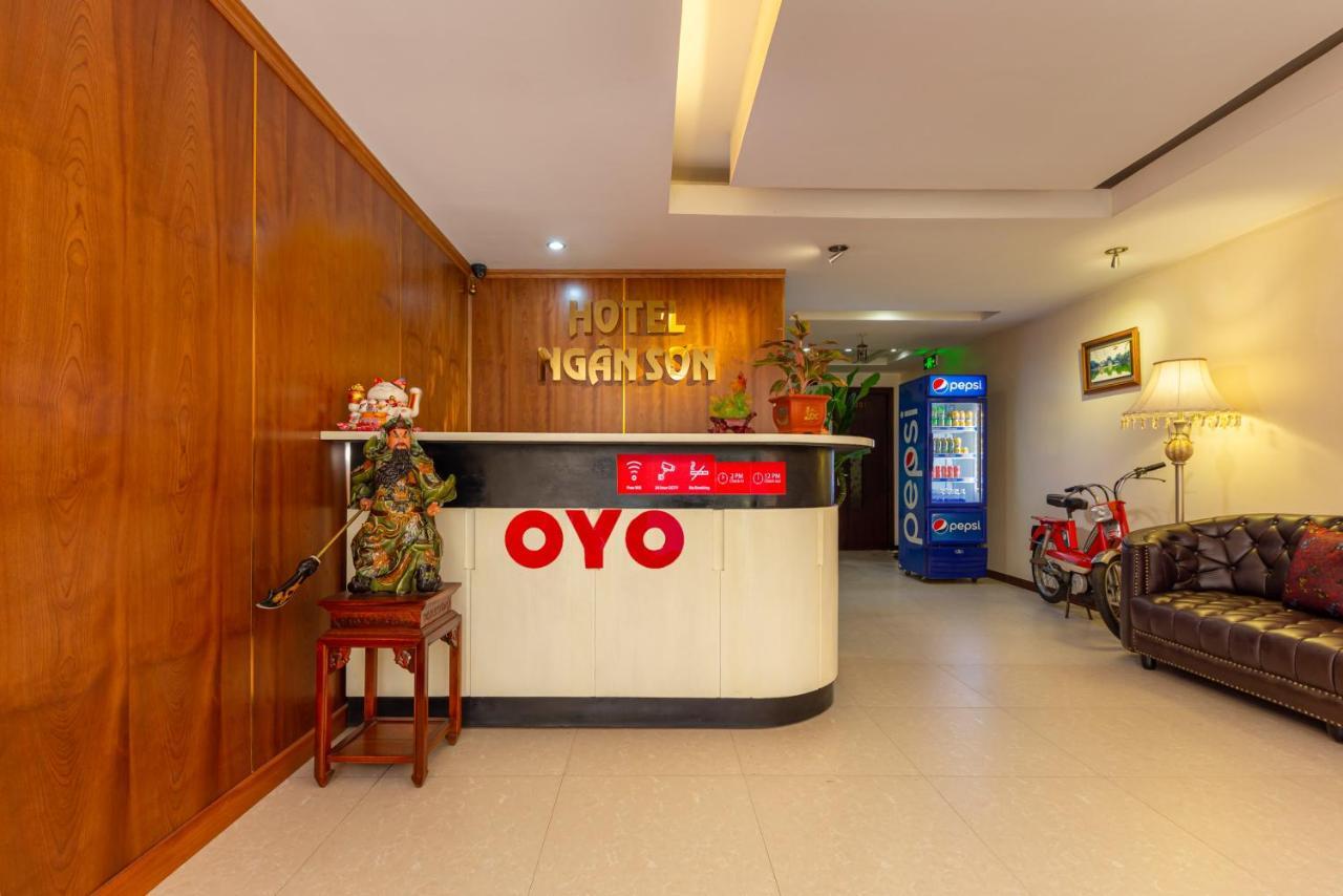 Oyo 1133 Ngan Son Hotel Hanoi Exterior foto